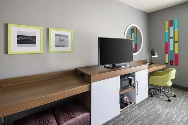 Stüdyo, 1 En Büyük (King) Boy Yatak, Buzdolabı ve Mikrodalga (Wet Bar)