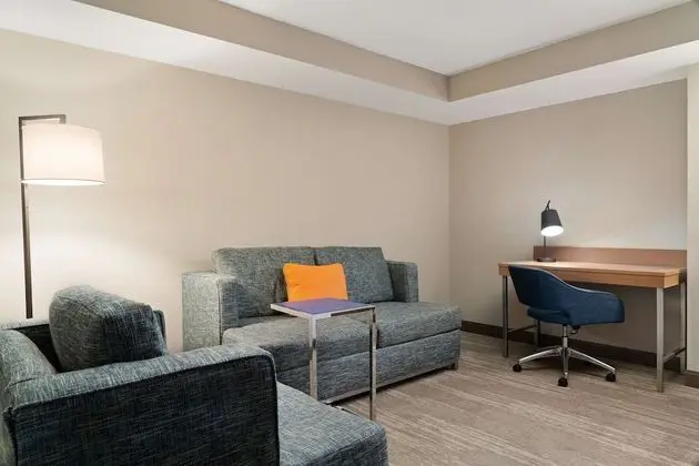 Bir King-Size Yataklı Oda (Sigara İçilmez)