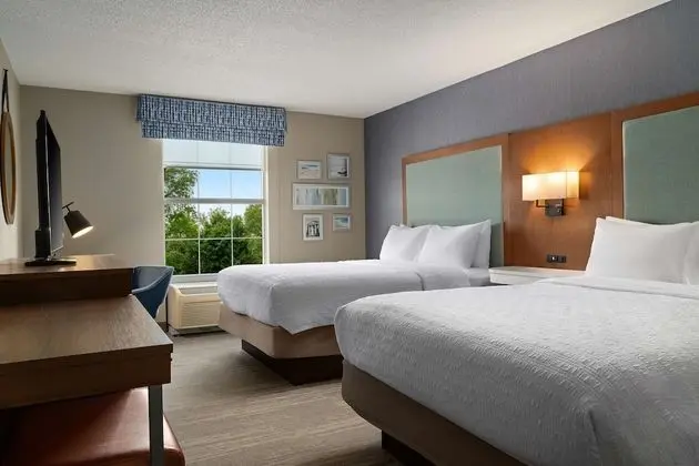 Oda, 2 Büyük (Queen) Boy Yatak, Engellilere Uygun, Sigara İçilmez