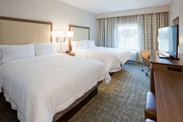 Oda, 2 Büyük (Queen) Boy Yatak, Engellilere Uygun, Sigara İçilmez (Hearing)