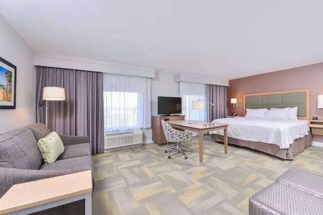 Stüdyo, 1 En Büyük (King) Boy Yatak, Sigara İçilmez, Buzdolabı ve Mikrodalga (Wet Bar)