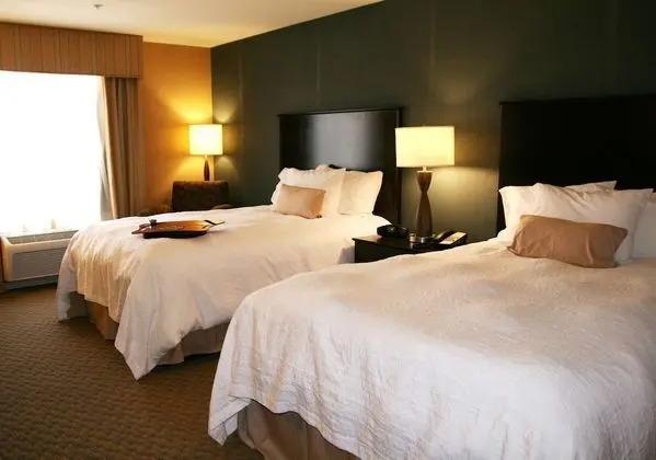 Süit, 2 Büyük (Queen) Boy Yatak, Sigara İçilmez