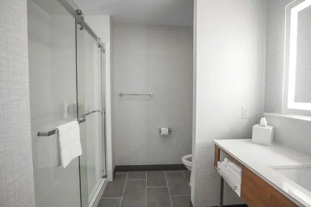 Oda, 1 En Büyük (King) Boy Yatak, Sigara İçilmez