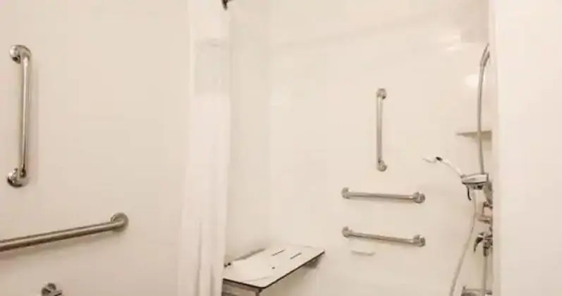 Oda, Birden Çok Yatak, Engellilere Uygun (Hearing)
