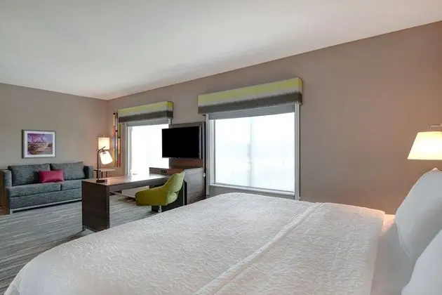 Stüdyo, 1 En Büyük (King) Boy Yatak, Buzdolabı ve Mikrodalga (Wet bar)