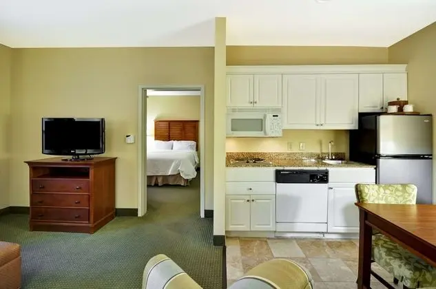 One Bedroom Suite, 2 Queen Beds with Kitchen