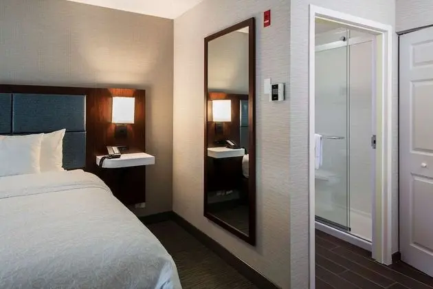 King Suite, Oda