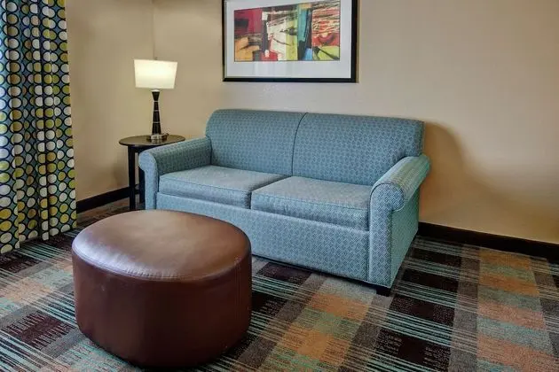 King With Sofa Bed Room