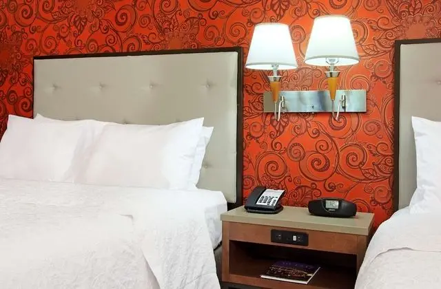 Süit, Sigara İçilmez (2 Queen and 1 Sofa bed)