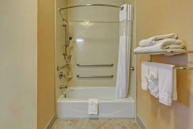 Standart King-Size Yataklı Oda