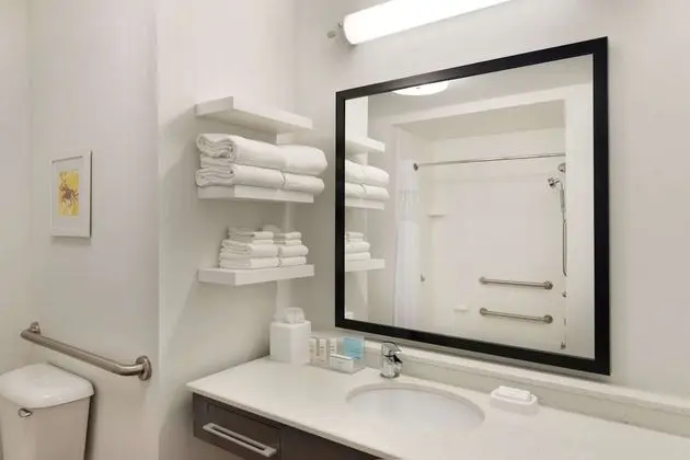 Oda, Engellilere Uygun (Roll-in Shower)