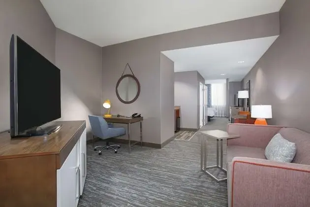 King Studio Suite