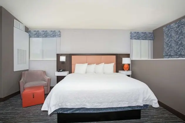 King Two Story Suite