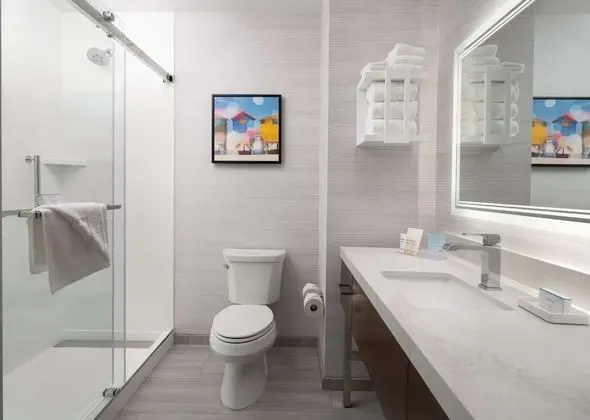 Stüdyo, 1 En Büyük (King) Boy Yatak, Buzdolabı ve Mikrodalga (Wet bar)