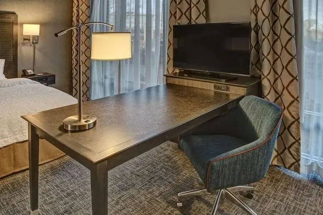 Standard Stüdyo, 1 En Büyük (King) Boy Yatak, Buzdolabı ve Mikrodalga (Wet Bar)