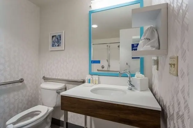 Stüdyo, Engellilere Uygun, Sigara İçilmez