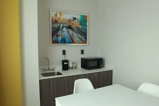 Süit, 1 En Büyük (King) Boy Yatak, Sigara İçilmez