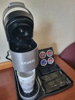 Süit, 1 En Büyük (King) Boy Yatak ve Çekyat, Sıcak Su Küveti