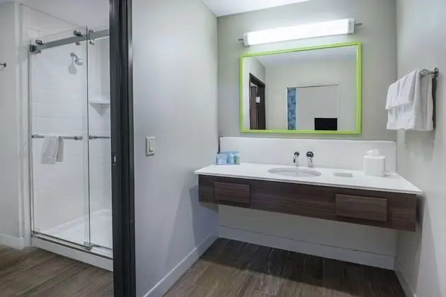 Stüdyo, 1 En Büyük (King) Boy Yatak, Sigara İçilmez, Buzdolabı ve Mikrodalga (Wet Bar)