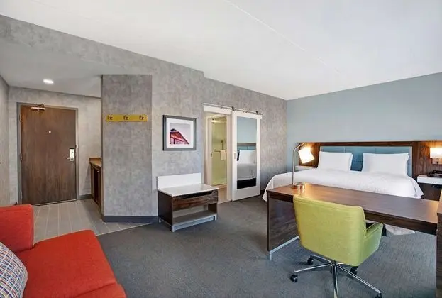 Stüdyo, 1 En Büyük (King) Boy Yatak, Buzdolabı ve Mikrodalga (Wet bar)