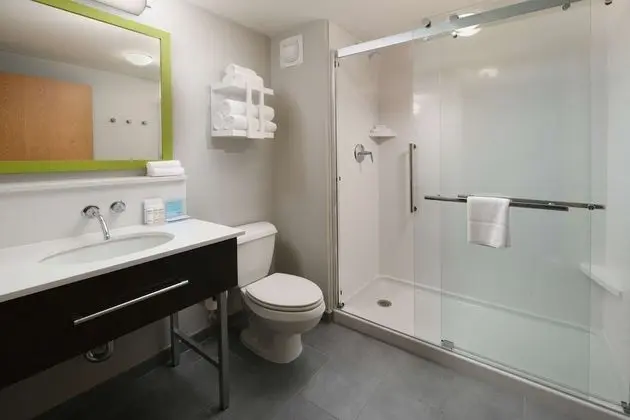 Standard King Room w/ Mini Fridge & Microwave
