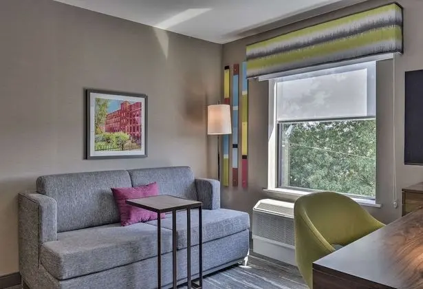 Stüdyo, 1 En Büyük (King) Boy Yatak, Buzdolabı ve Mikrodalga (Wet bar)