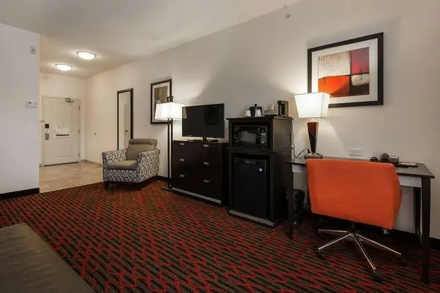 2 Queen Beds Accessible Room Non-Smoking