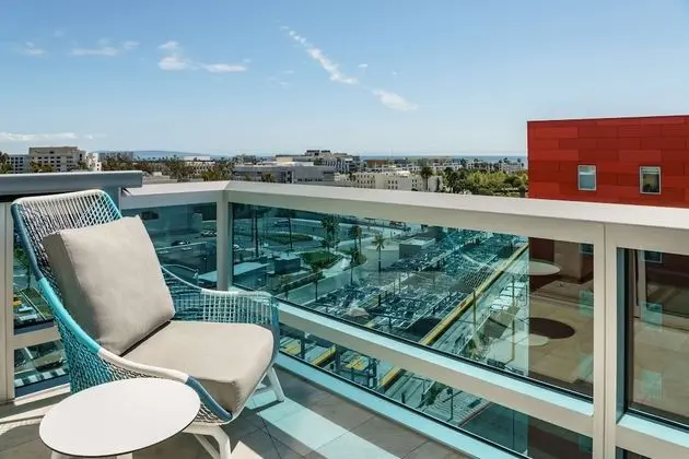 Stüdyo, 1 En Büyük (King) Boy Yatak, Sigara İçilmez, Balkon