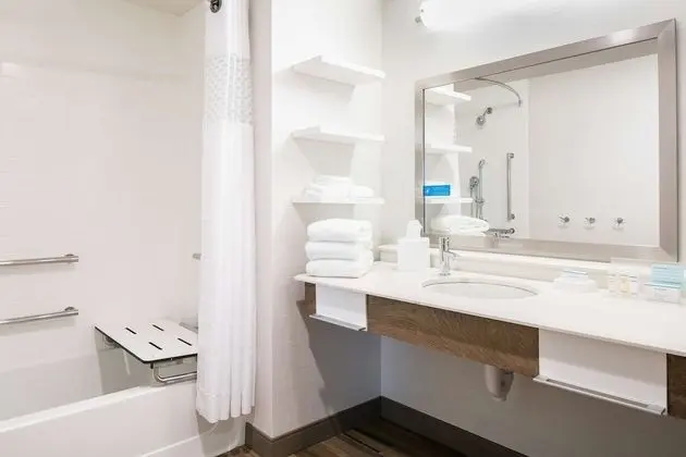 Stüdyo, 2 Büyük (Queen) Boy Yatak, Engellilere Uygun (Hearing)