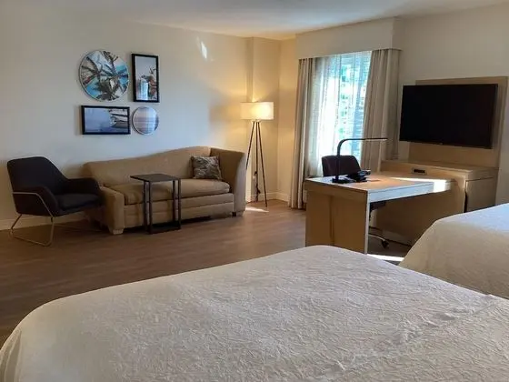 2 Queen Beds Studio Suite, Non-smoking