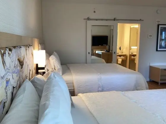 2 Queen Beds Studio Suite, Non-smoking