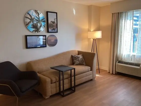 2 Queen Beds Studio Suite, Non-smoking
