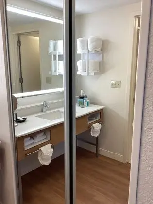 2 Queen Beds Studio Suite, Non-smoking