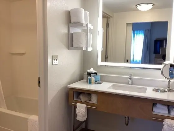 2 Queen Beds Studio Suite, Non-smoking