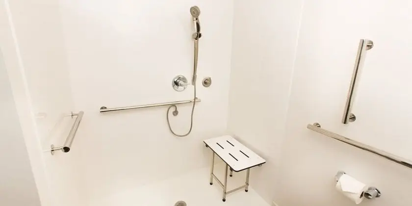 Oda, Engellilere Uygun (Roll-in Shower)