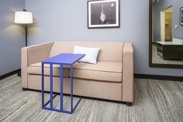 Stüdyo, 1 En Büyük (King) Boy Yatak, Engellilere Uygun, Sigara İçilmez