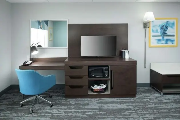 Oda, 2 Büyük (Queen) Boy Yatak, Engellilere Uygun, Sigara İçilmez