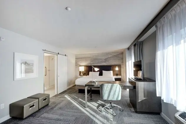 Stüdyo, 1 En Büyük (King) Boy Yatak, Sigara İçilmez, Buzdolabı ve Mikrodalga (Wet Bar)
