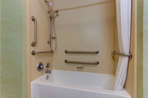 Bir En Büyük (King) Boy Yataklı, Sigara İçilmeyen, Engellilere Uygun