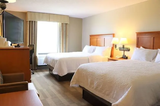 Two Queen Beds, Non-Smoking