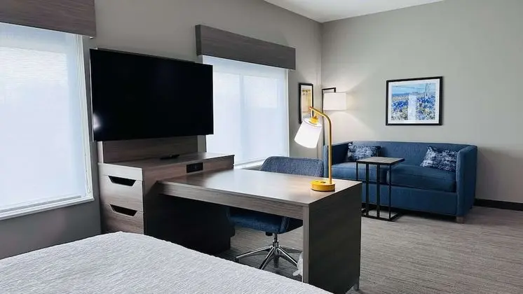 Stüdyo, 1 En Büyük (King) Boy Yatak, Buzdolabı ve Mikrodalga (Wet bar)