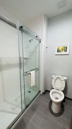 Stüdyo, 1 En Büyük (King) Boy Yatak, Buzdolabı ve Mikrodalga (Wet bar)