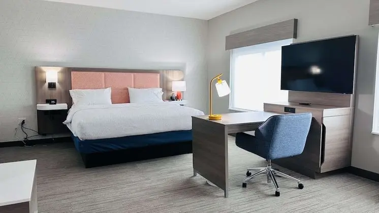 Stüdyo, 1 En Büyük (King) Boy Yatak, Buzdolabı ve Mikrodalga (Wet bar)