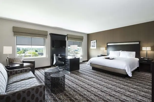 Stüdyo, 1 En Büyük (King) Boy Yatak, Buzdolabı ve Mikrodalga