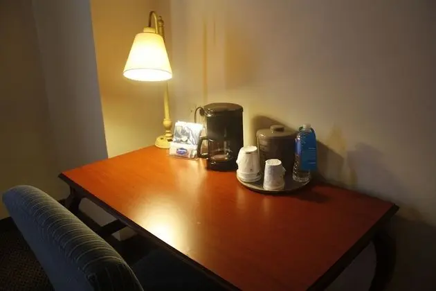 Oda, 2 Büyük (Queen) Boy Yatak, Engellilere Uygun, Sigara İçilmez