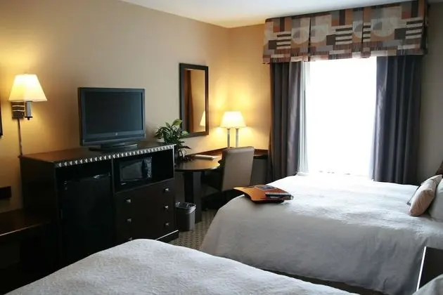 İki Büyük (Queen) Boy Yataklı, Sigara İçilmeyen