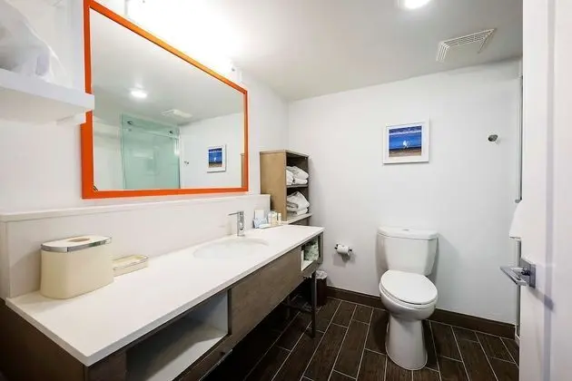 Premium Oda, 2 Büyük (Queen) Boy Yatak, Okyanusa Sıfır (High Floor)