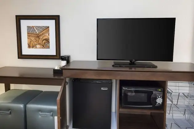 Standart King-Size Yataklı Oda