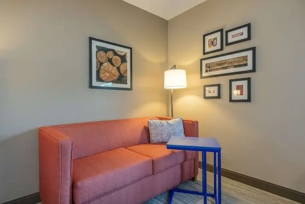 Oda, 1 En Büyük (King) Boy Yatak, Sigara İçilmez (Study)