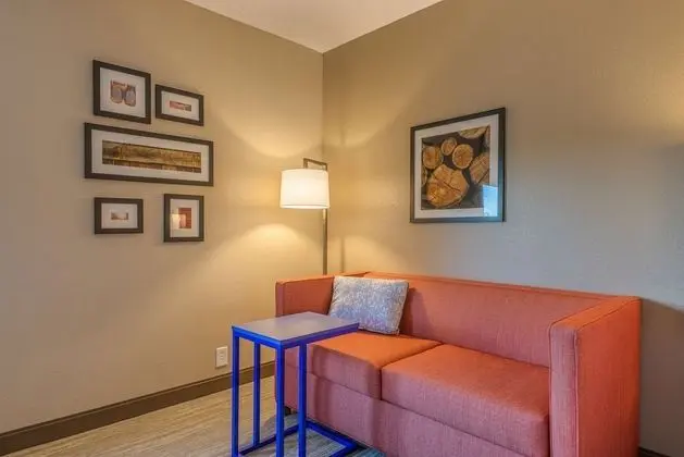 Süit, 1 En Büyük (King) Boy Yatak, Küvet